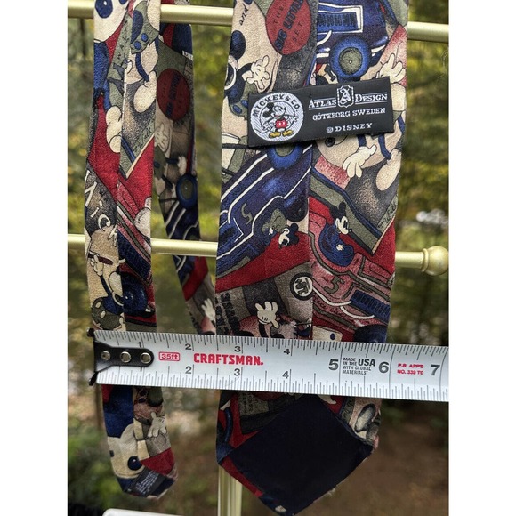 MICKEY & Co - Vtg Red Blue Retro Disney Van Heusen Atlas Design Silk Neck Tie - Picture 7 of 8